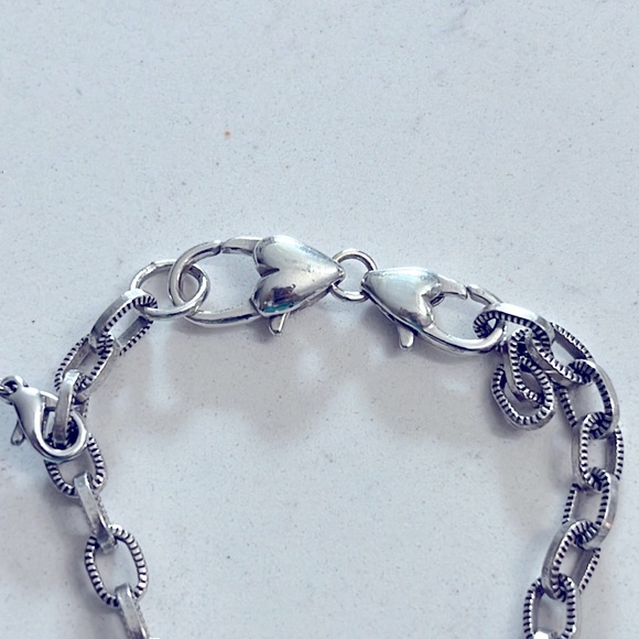 RETIRED BRIGHTON BRACELET WITH 6 CHARMS - Picture 6 of 9